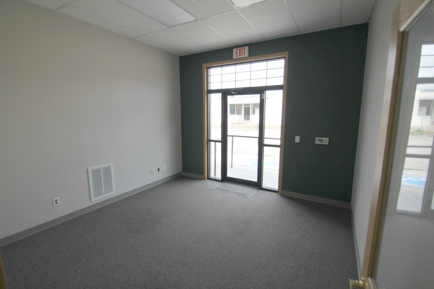 200 S Chicago St, Hot Springs, SD 57747